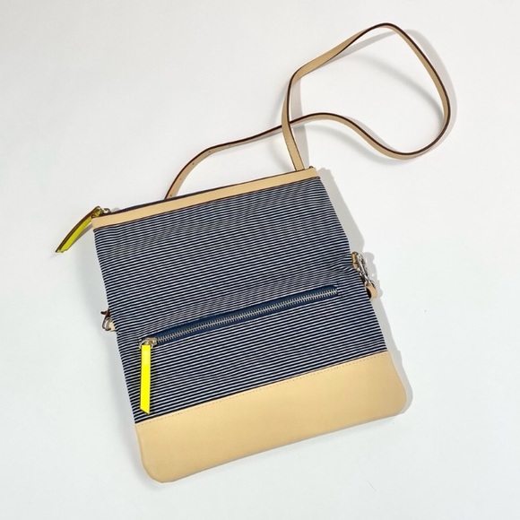 Stella & Dot Waverly stripe - Picture 2 of 3